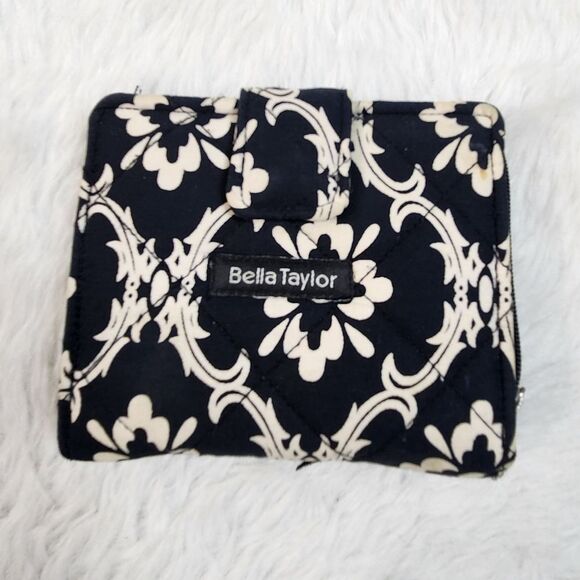 Bella Taylor Quilted Bi-fold Wallet - Picture 1 of 11